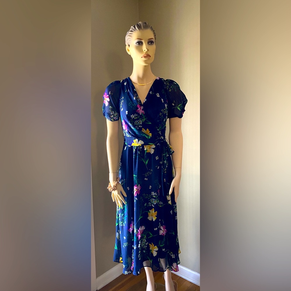 Blue floral DKNY puff sleeve dress NWT size 14